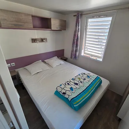 Mobil Recent 35 M2, 3 Chambres, Climatisation Campingplatz Hyères